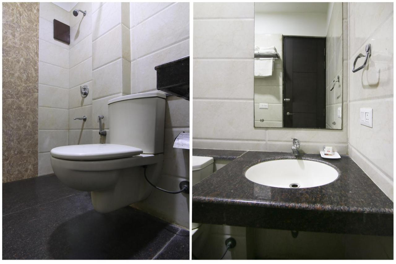 אגרה Hotel Madhushrie מראה חיצוני תמונה